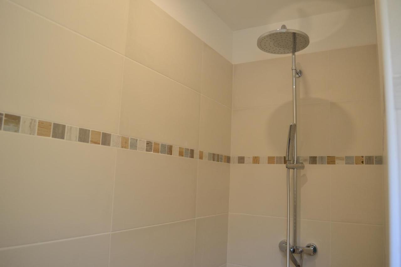 La Romagnolette Bed & Breakfast Saint-Restitut Dış mekan fotoğraf