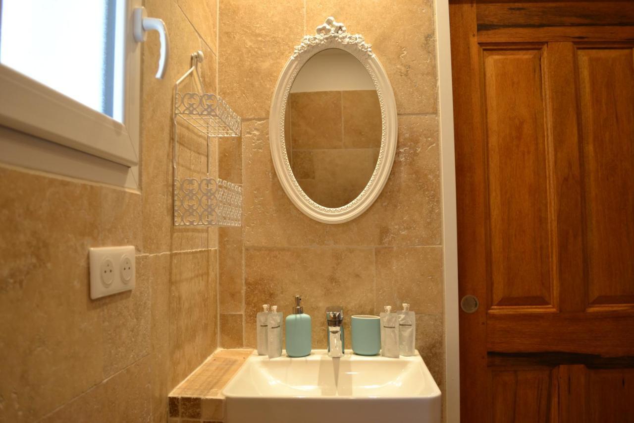 La Romagnolette Bed & Breakfast Saint-Restitut Dış mekan fotoğraf