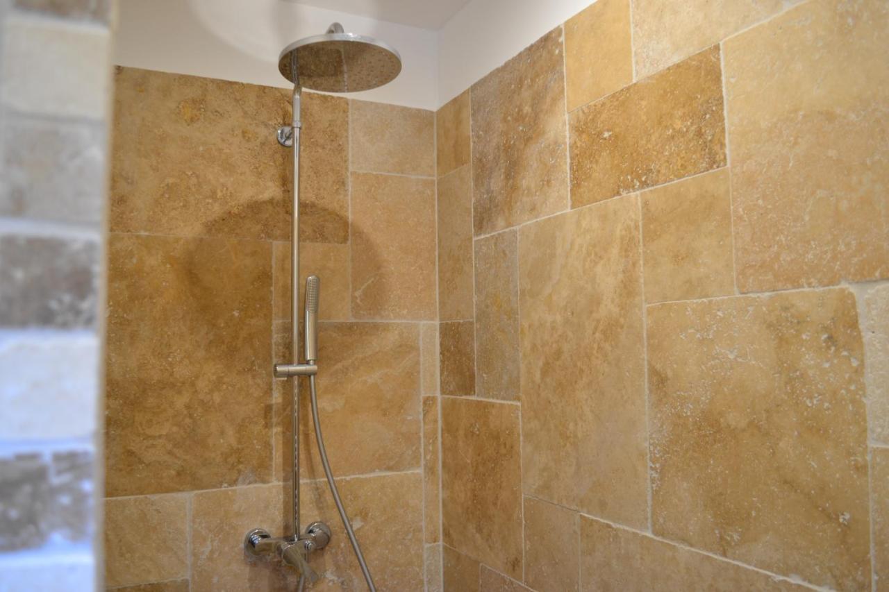 La Romagnolette Bed & Breakfast Saint-Restitut Dış mekan fotoğraf